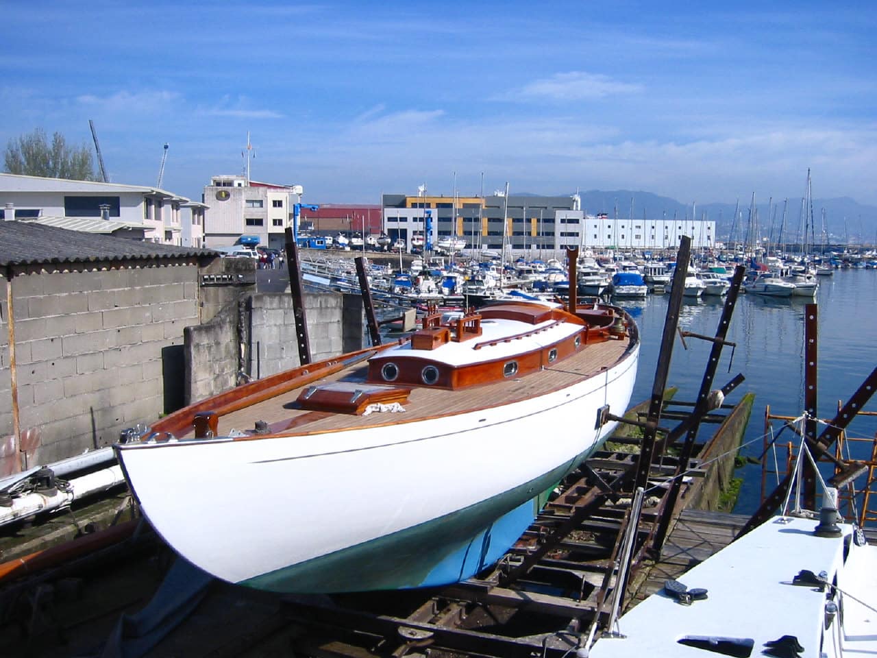 Restoration of Frers classic sailing boat