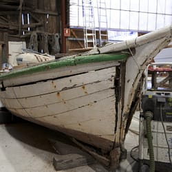 Bote de Cesantes para restaurar en Astilleros Lagos