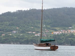 ABUR anchored in the Ria de Ares, with her new mast